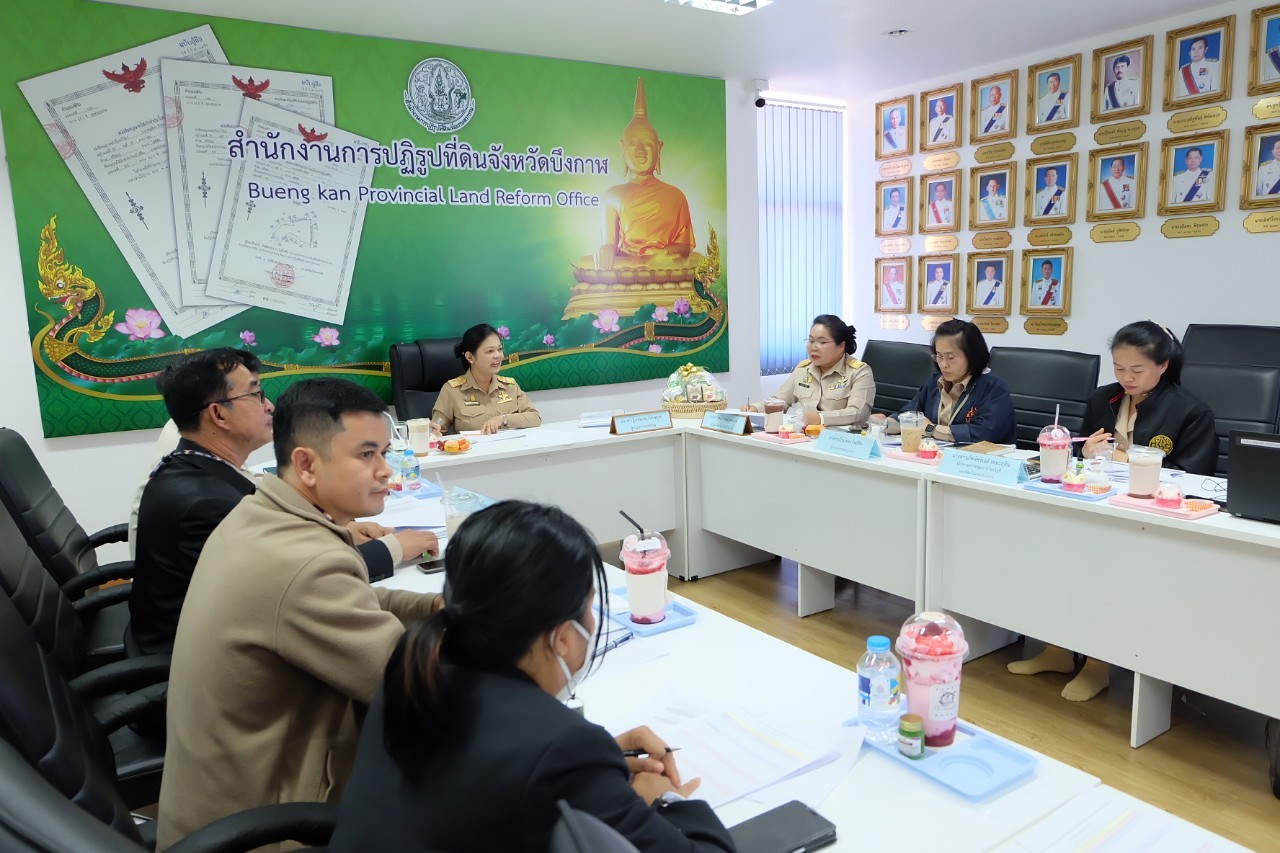 title - ผู้ตรวจราชการกรม สำนักงานการปฏิรูปที่ดินเพื่อเกษตรกรรม (ส.ป.ก.) ประชุมติดตามผลการดำเนินงานตามแผนการตรวจราชการ ส.ป.ก. ประจำปีงบประมาณ พ.ศ. 2566 รอบที่ 1 เขตตรวจราชการที่ 10 จังหวัดบึงกาฬ